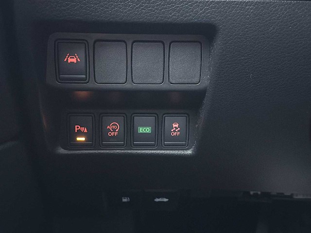 Nissan qashqai 1.2 tekna 2015 | hk-182-x i - afbeelding 8 van  35