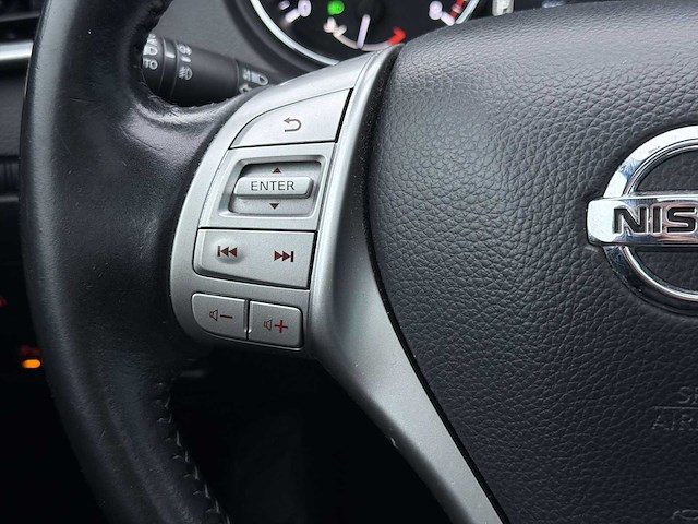 Nissan qashqai 1.2 tekna 2015 | hk-182-x i - afbeelding 11 van  35