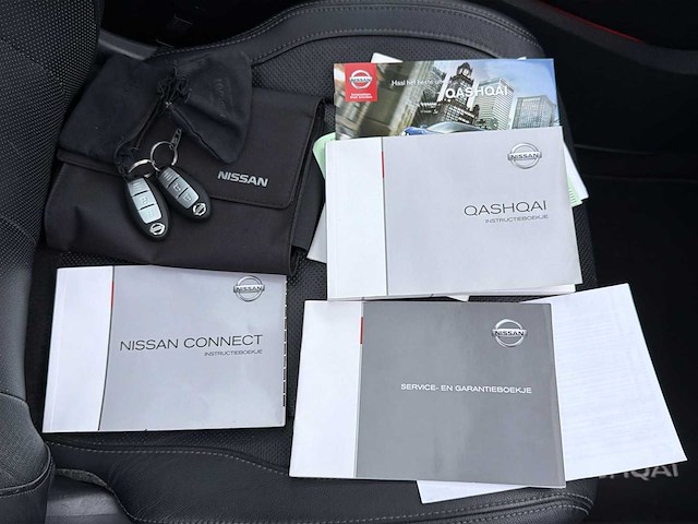 Nissan qashqai 1.2 tekna 2015 | hk-182-x i - afbeelding 28 van  35