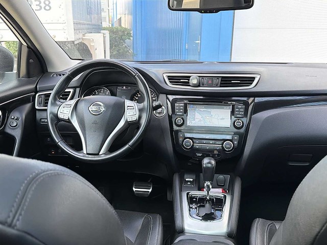 Nissan qashqai 1.2 tekna | 8-xvk-89 i - afbeelding 1 van  18