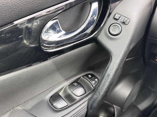Nissan qashqai 1.2 tekna automaat; 9-xvk-16 - afbeelding 2 van  20