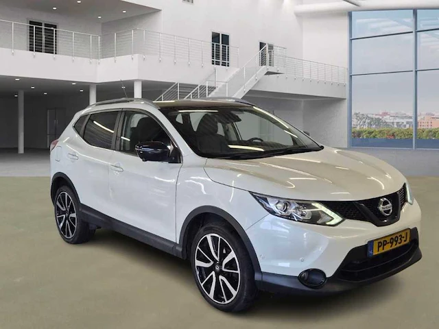 Nissan qashqai 1.2 tekna *, pp-993-j - afbeelding 11 van  18