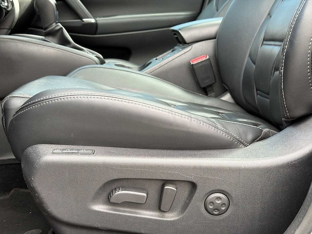 Nissan qashqai 1.2 tekna | r-630-fh i - afbeelding 31 van  36