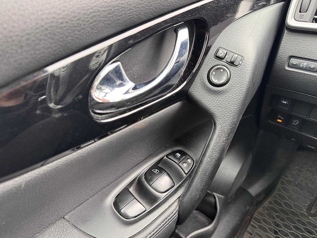 Nissan qashqai 1.2 tekna; xk-888-t - afbeelding 7 van  17