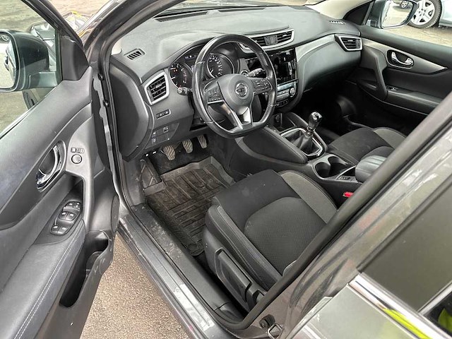 Nissan qashqai 1.3 dig-t n-connecta ; p-770-gb - afbeelding 12 van  16