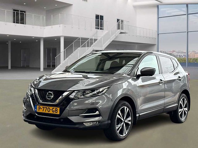 Nissan qashqai 1.3 dig-t n-connecta ; p-770-gb - afbeelding 1 van  17