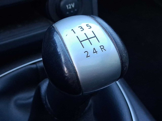 Nissan qashqai 1.6 connect edition 2013 | 30-zxg-6 - afbeelding 15 van  26