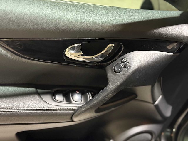 Nissan qashqai 1.6 tekna 164pk 2015, jn-139-h - afbeelding 25 van  51