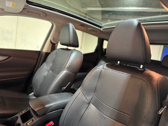 Nissan qashqai 1.6 tekna 164pk 2015, jn-139-h - afbeelding 27 van  51