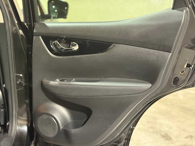 Nissan qashqai 1.6 tekna 164pk 2015, jn-139-h - afbeelding 35 van  51