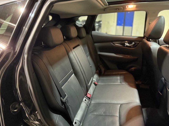 Nissan qashqai 1.6 tekna 164pk 2015, jn-139-h - afbeelding 36 van  51