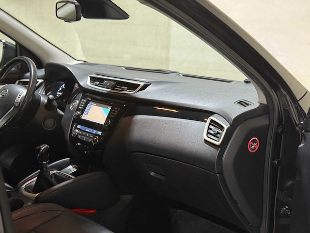 Nissan qashqai 1.6 tekna 164pk 2015, jn-139-h - afbeelding 40 van  51