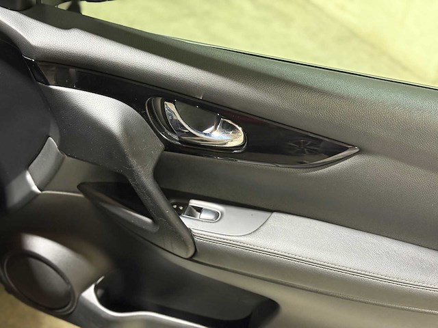 Nissan qashqai 1.6 tekna 164pk 2015, jn-139-h - afbeelding 9 van  28