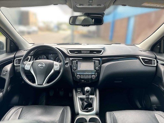 Nissan qashqai 1.6 tekna 2015 | gs-856-v - afbeelding 21 van  32