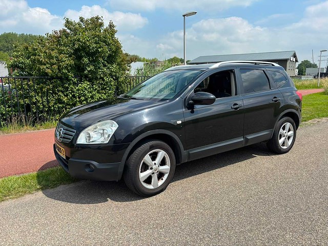 Nissan qashqai +2 2.0 optima 2009 | 22-hnx-2 i - afbeelding 1 van  12