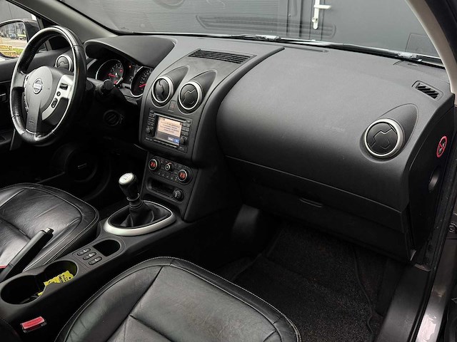 Nissan qashqai +2 2.0 tekna 2012 | 44-tfx-6 iaw - afbeelding 31 van  32