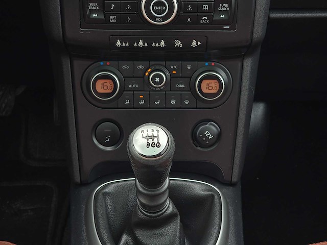 Nissan qashqai +2 2.0 tekna 4wd, 88-hgl-9 - afbeelding 8 van  32