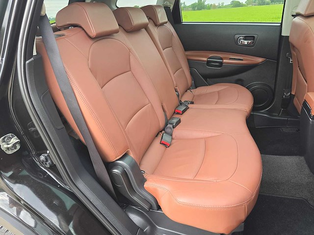 Nissan qashqai +2 2.0 tekna 4wd, 88-hgl-9 - afbeelding 25 van  32
