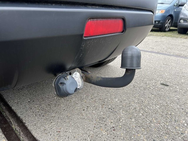 Nissan qashqai 2.0 tekna 2010 | 51-lpt-5 - afbeelding 12 van  20