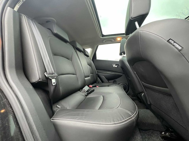 Nissan qashqai 2.0 tekna 2010 | 51-lpt-5 - afbeelding 4 van  18