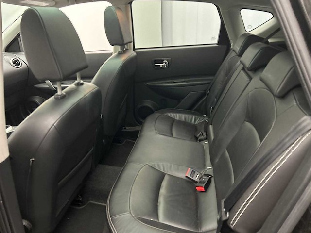 Nissan qashqai 2.0 tekna 2010 - afbeelding 9 van  18