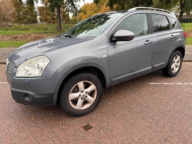 Nissan qashqai 2.0 tekna 4wd , 89-hhp-9 - afbeelding 1 van  17