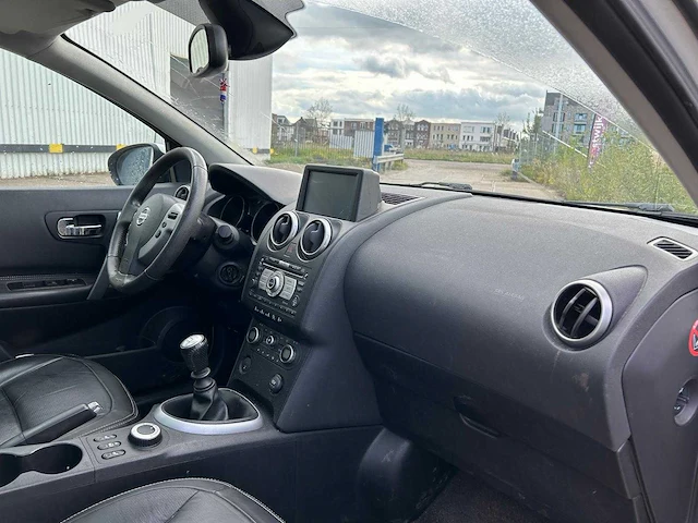 Nissan qashqai 2.0 tekna prem. 4wd, 71-ghf-7 - afbeelding 18 van  21