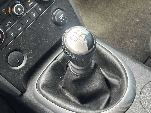 Nissan qashqai 2.0 tekna premium 2008 | 83-gnr-9 - afbeelding 13 van  25