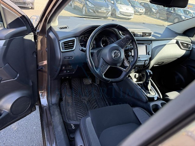 Nissan qashqai qashqai 1.2 dig-t n-connecta xtronic 115 at, 2017 - afbeelding 31 van  32