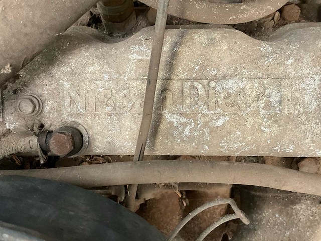 Nissan sd33 dieselmotor - afbeelding 7 van  11