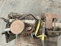 Nissan sd33 dieselmotor - afbeelding 2 van  11