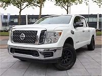 Nissan titan xd 5.6l v8 2017 automaat