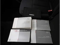 Nissan titan xd 5.6l v8 2017 automaat - afbeelding 17 van  24
