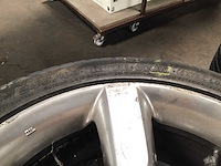 Nissan velgen met banden (4x) - afbeelding 3 van  4