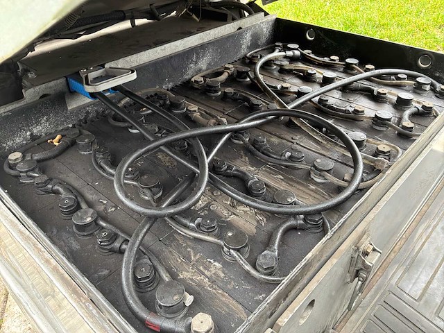 Nissan vorkheftruck - afbeelding 4 van  10