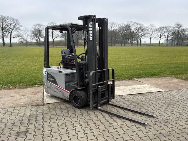 Nissan vorkheftruck - afbeelding 5 van  10