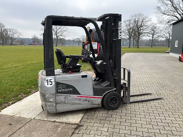 Nissan vorkheftruck - afbeelding 6 van  10