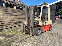 Nissan vorkheftruck - afbeelding 1 van  19