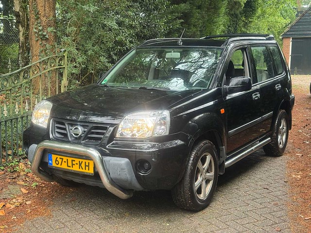 Nissan x-trail 2.0 sport plus, 67-lf-kh - afbeelding 1 van  7