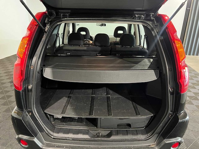 Nissan x-trail 2.0 xe, 35-zd-jd - afbeelding 2 van  19