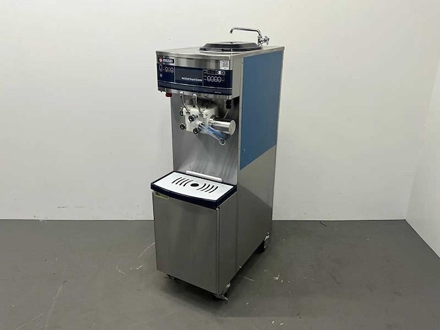 Nissei - na 3338 rapid combi - watergekoelde softijs- en milkshakemachine - afbeelding 1 van  11