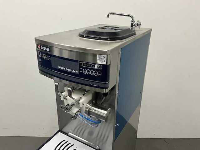 Nissei - na 3338 rapid combi - watergekoelde softijs- en milkshakemachine - afbeelding 7 van  11