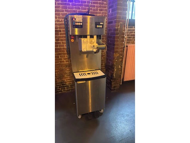 Nissei - na-3344weg - watergekoelde softijsmachine - afbeelding 5 van  8