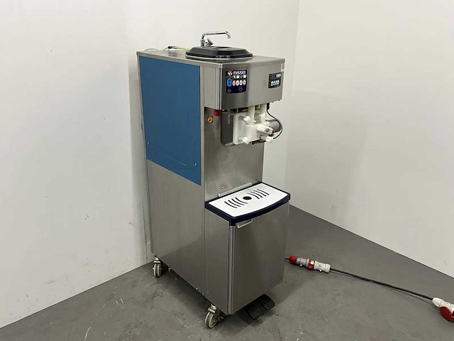 Nissei - na-3344weg - watergekoelde softijsmachine - afbeelding 3 van  15