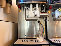 Nissei - na3348 giant combi - professionele softijs- en milkshakemachine - afbeelding 8 van  13