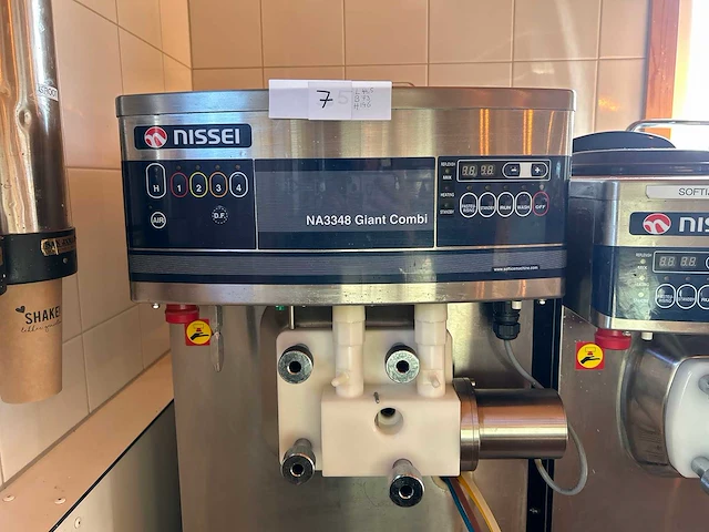 Nissei - na3348 giant combi - professionele softijs- en milkshakemachine - afbeelding 9 van  13