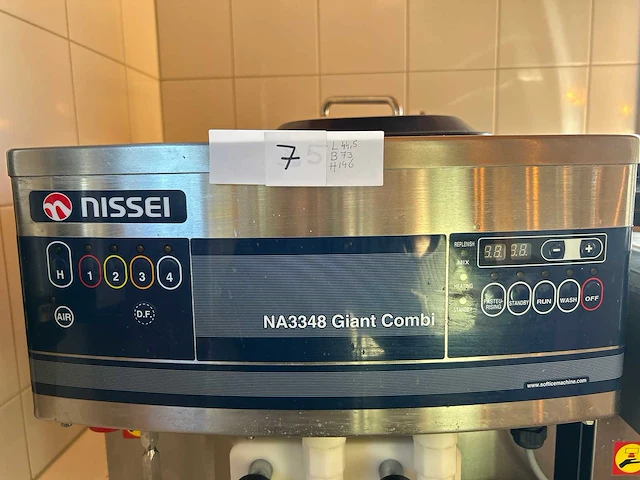Nissei - na3348 giant combi - professionele softijs- en milkshakemachine - afbeelding 10 van  13