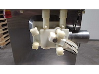 Nissei freezer - na 3331 - nissei na-3331 softijs- & milkshakemachine - afbeelding 3 van  7