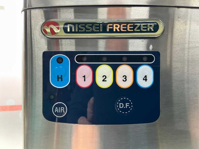 Nissei freezer na3348 giant kombi softijsmachine - afbeelding 10 van  13