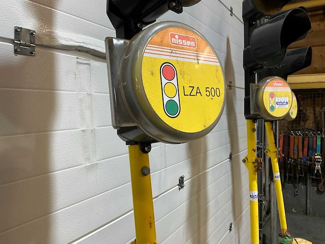 Nissen quarz lza 500-led verkeerslicht (3x) - afbeelding 3 van  13
